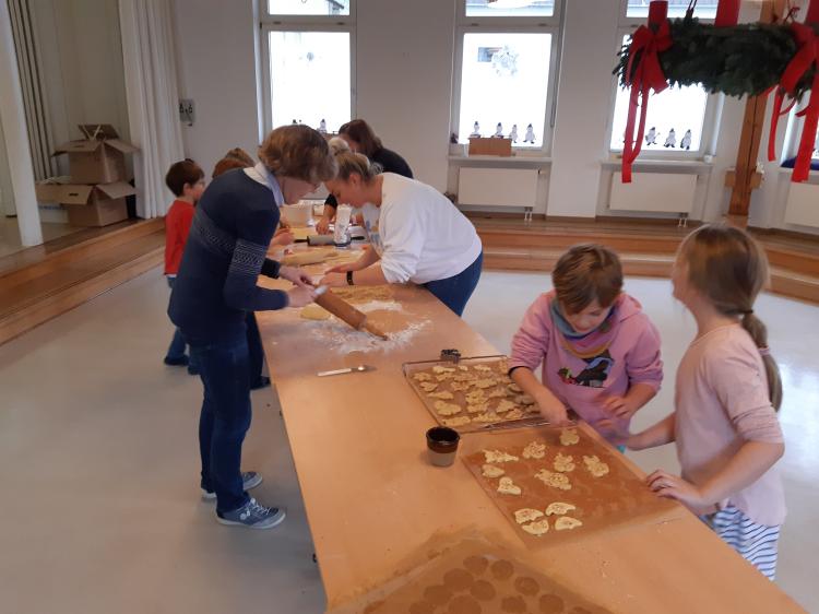 In der Weihnachtsbäckerei